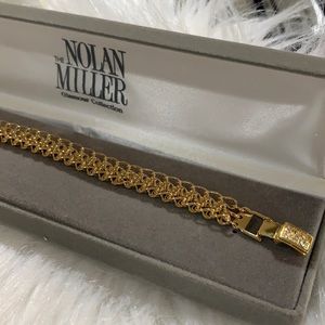 Charming woven bracelet